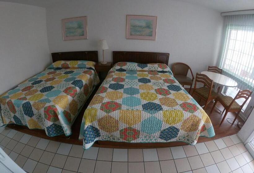 디럭스 룸, Sea Chest Motel