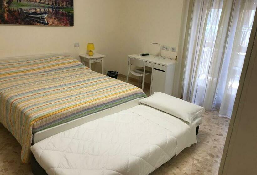 חדר סטנדרט לשלושה, B&b Il Bacio