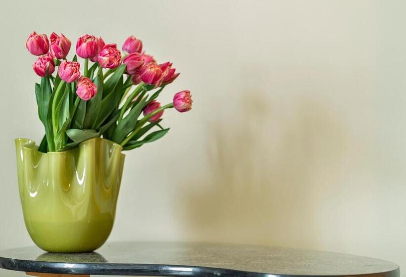 Президентский Люкс, Dimora Clementina