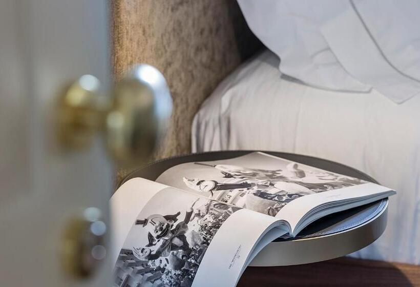 Номер Deluxe Кровать Кинг, Dimora Clementina