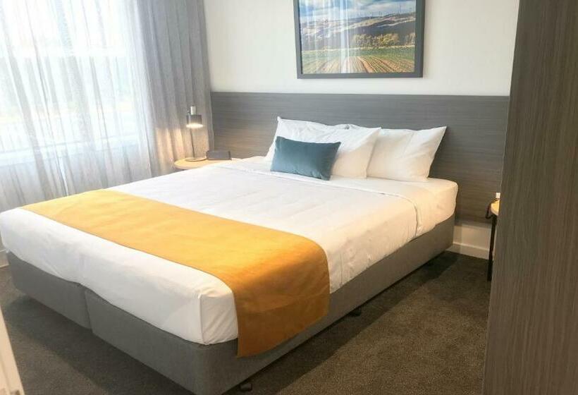 Апартаменты 1 Спальня, Quest Palmerston North