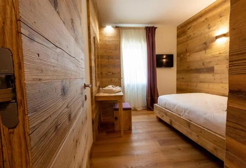 Perhejuniorsviitti, Relais Althea Azienda Agrituristica