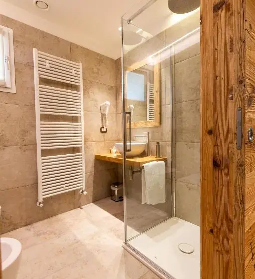 Perhejuniorsviitti, Relais Althea Azienda Agrituristica