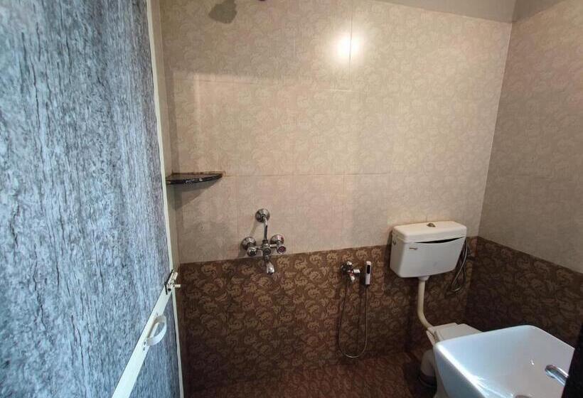 חדר סטנדרט עם מיטת קינג, Shivam Bnb Mandrem Resort