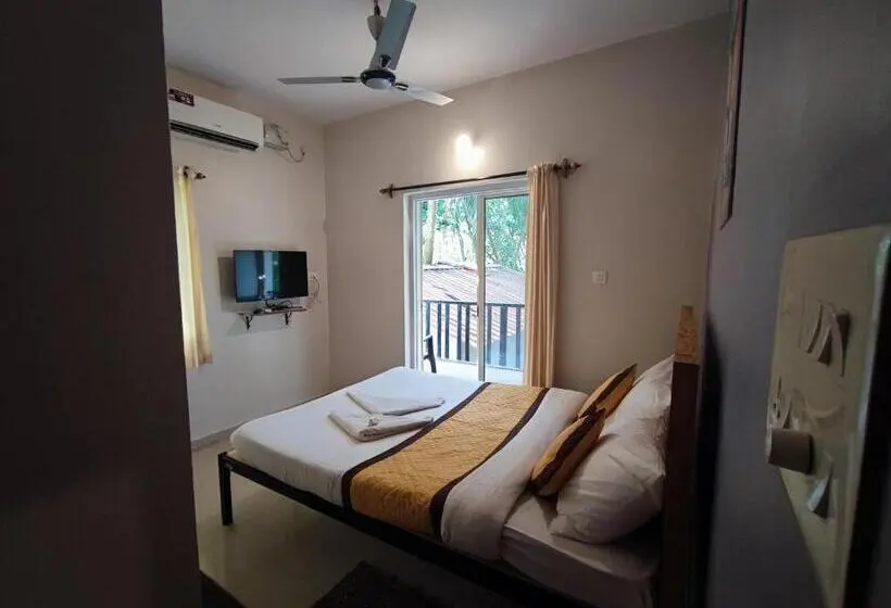 キングサイズベッドのスタンダードルーム, Shivam Bnb Mandrem Resort