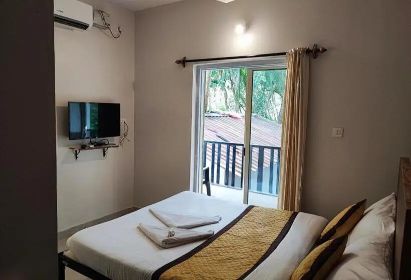 キングサイズベッドのスタンダードルーム, Shivam Bnb Mandrem Resort