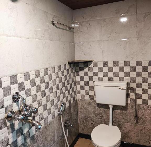 חדר סטנדרט נוף לבריכה, Shivam Bnb Mandrem Resort