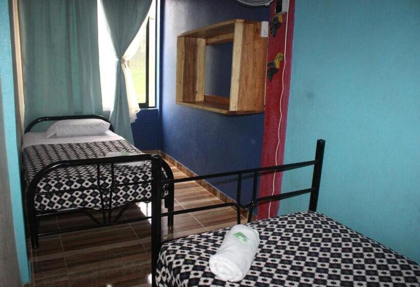 ファミリールーム, Cabinas Cascada Rio Celeste