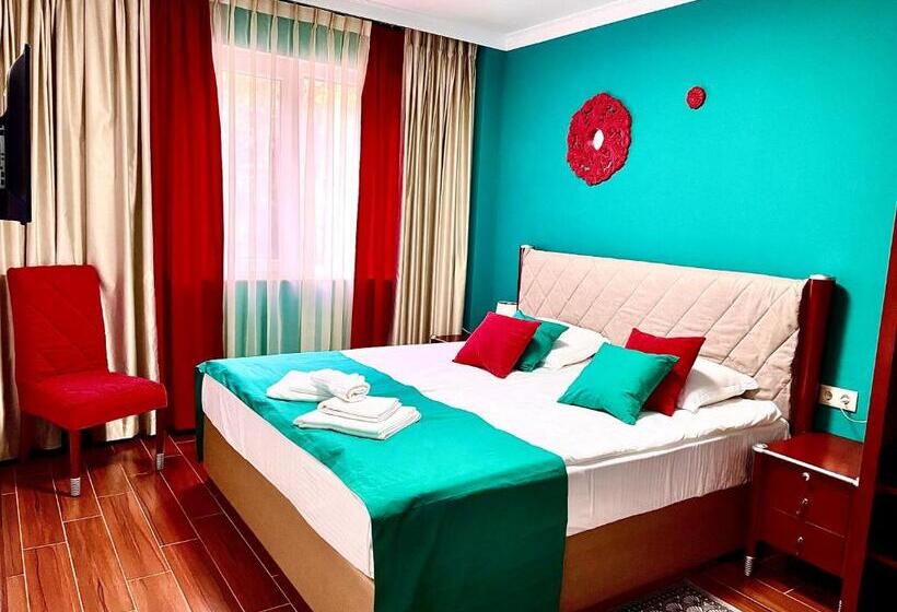 디럭스 룸, Art Green Boutique