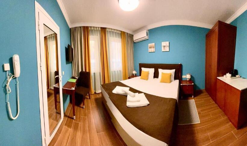 디럭스 룸, Art Green Boutique