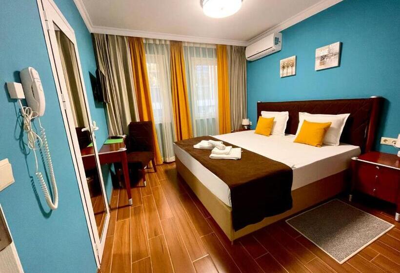 디럭스 룸, Art Green Boutique