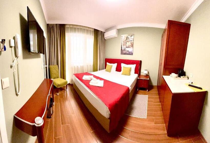 발코니 디럭스 룸, Art Green Boutique