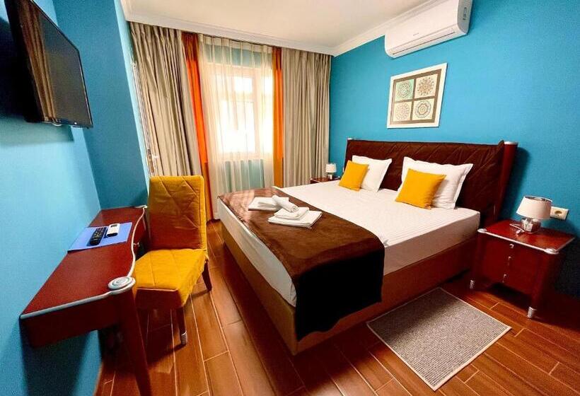 디럭스 룸, Art Green Boutique