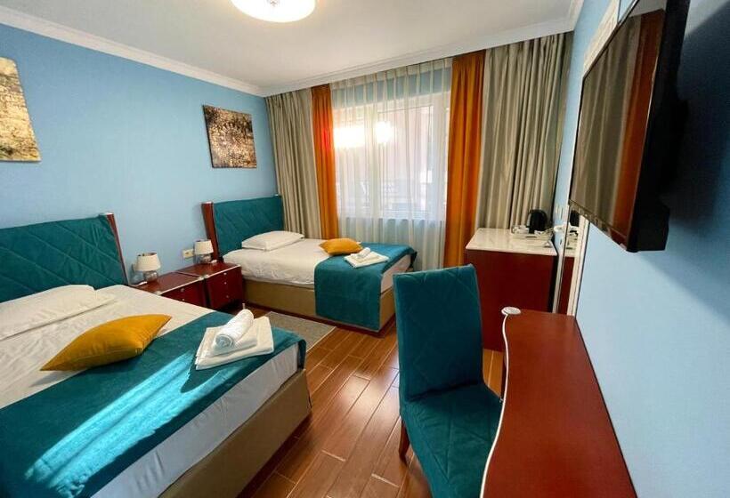 디럭스 룸, Art Green Boutique