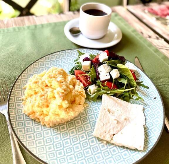 발코니 디럭스 룸, Art Green Boutique