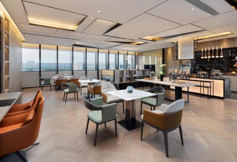 اتاق اجرایی با تخت بزرگ, Courtyard By Marriott Hangzhou West