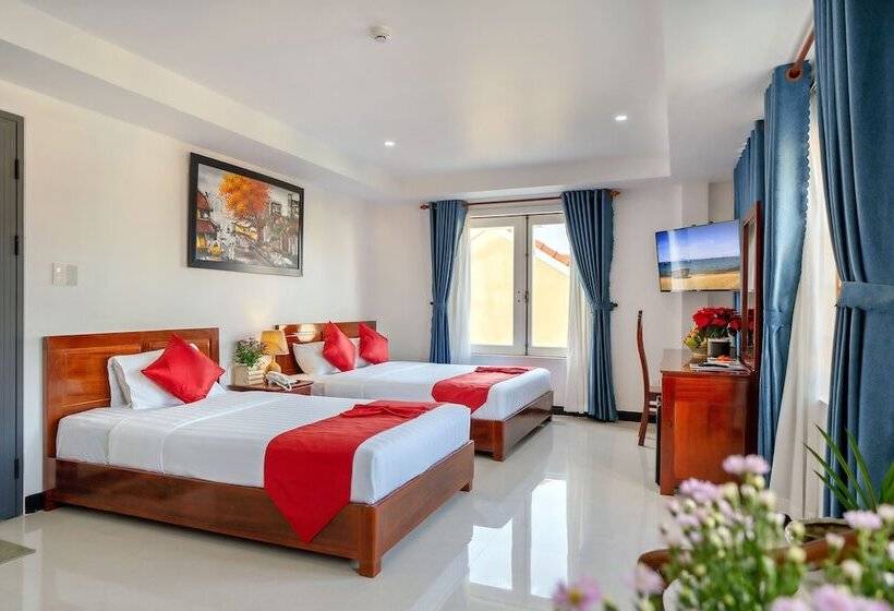 اتاق لوکس سه تخته, Gioan Boutique Villa