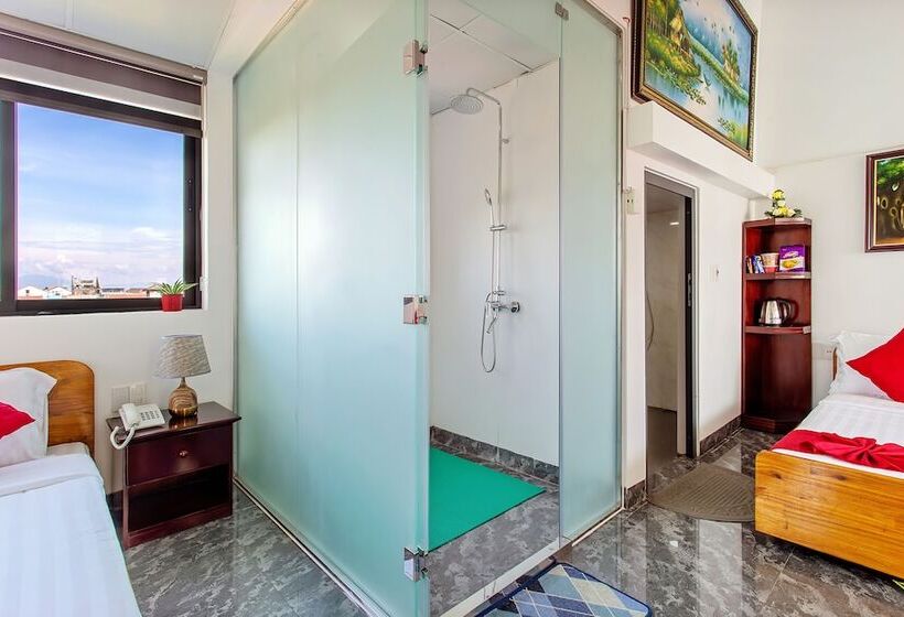 اتاق خانوادگی, Gioan Boutique Villa