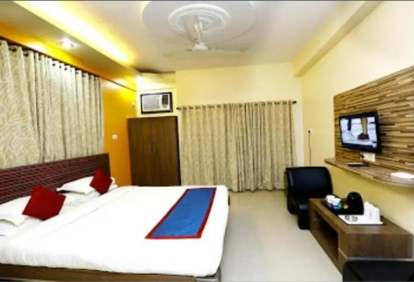 デラックスルーム, New Digha
