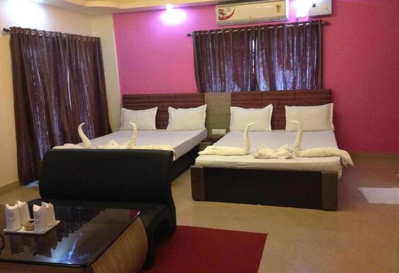 اتاق لوکس چهار تخته, New Digha