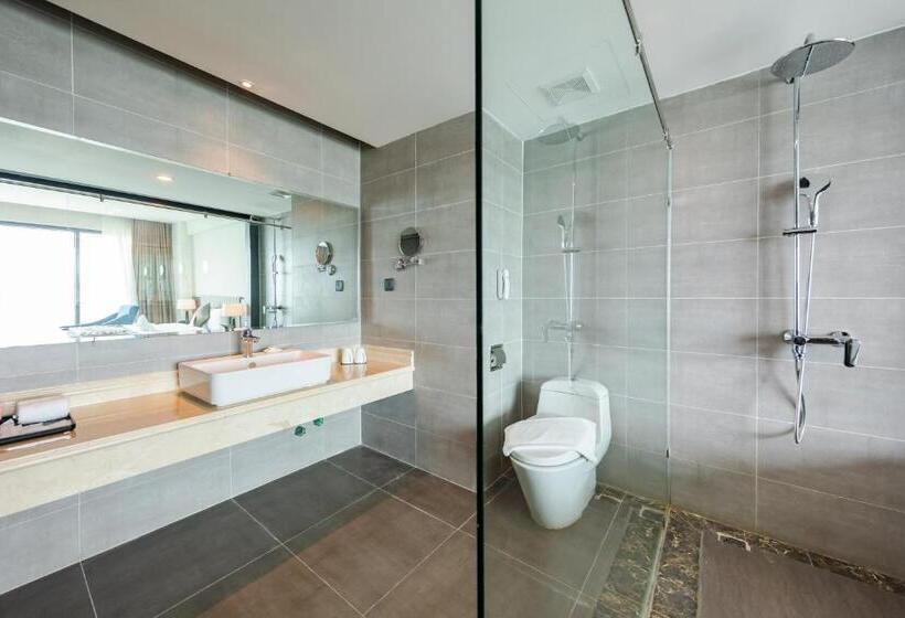 اتاق استاندارد با تخت بزرگ, Muong Thanh Grand Bai Chay