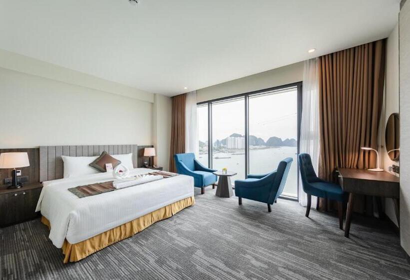 اتاق استاندارد با تخت بزرگ, Muong Thanh Grand Bai Chay