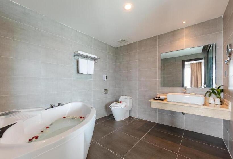 سوییت اجرایی, Muong Thanh Grand Bai Chay