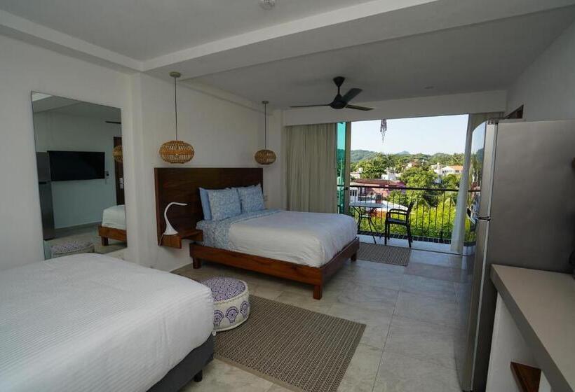 Standard Værelse til 4 pers. med Balkon, Puerto Sayulita