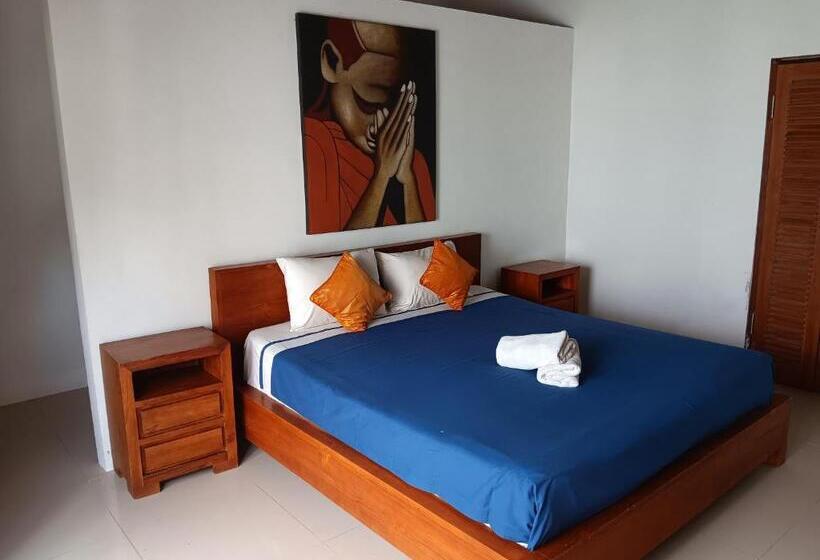 Номер Deluxe, Adore Guesthouse