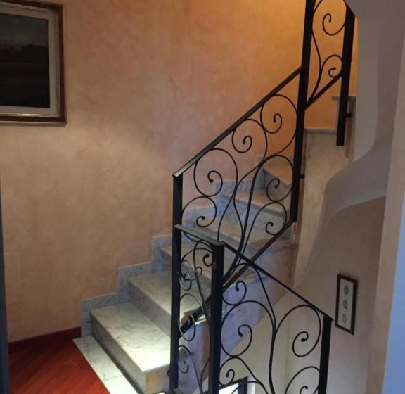 带大床的标准间, B&b Borgo Dei Fiori