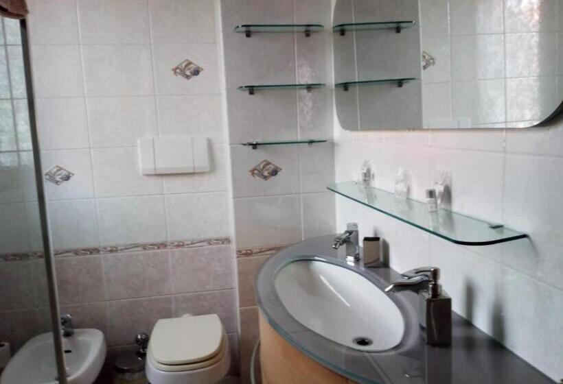 带阳台的豪华间, B&b Borgo Dei Fiori