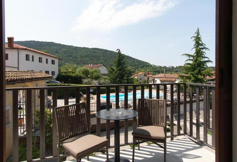 اتاق لوکس با بالکن, Boutique Hotel Grahor