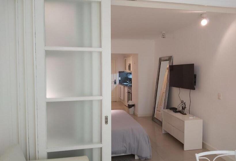 آپارتمان 1 خوابه با تراس, Complejo Greenpark