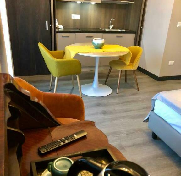 Apartament 1 Dormitori amb Terrassa, Dimora Augusteo