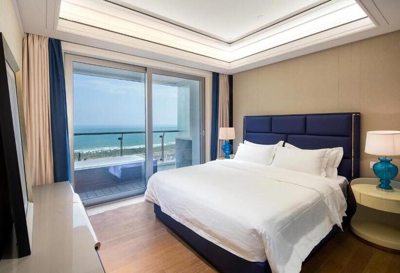 Люкс Deluxe 3 Спальни, Elnob Seaview Aparthotel Hai Tang Bay Sanya