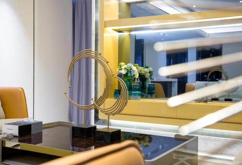 סוויטת דלוקס 3 חדרים, Elnob Seaview Aparthotel Hai Tang Bay Sanya