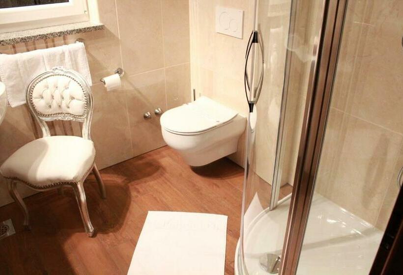 اتاق سوپریور, Boutique Hotel Grahor