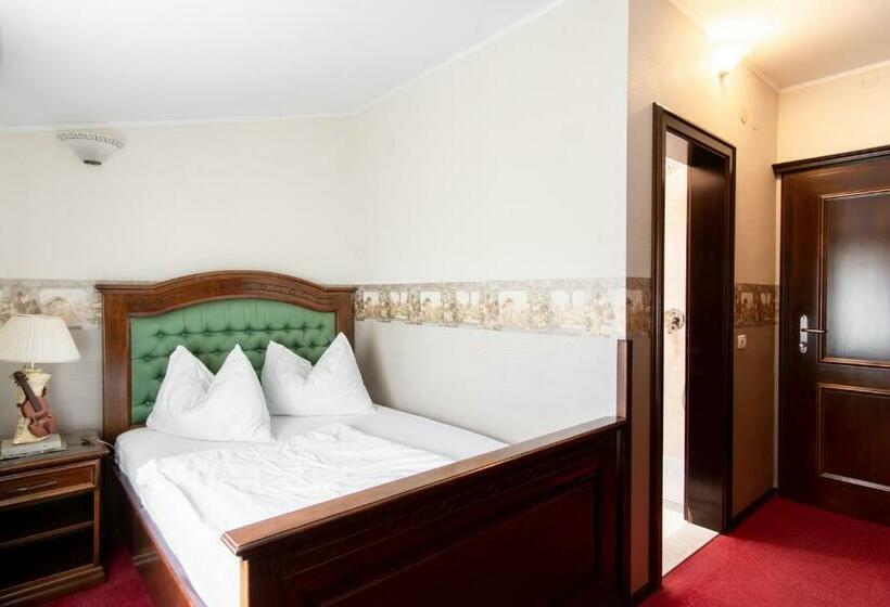 اتاق سوپریور یک تخته, Boutique Hotel Grahor