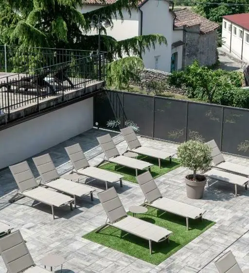 اتاق لوکس با بالکن, Boutique Hotel Grahor