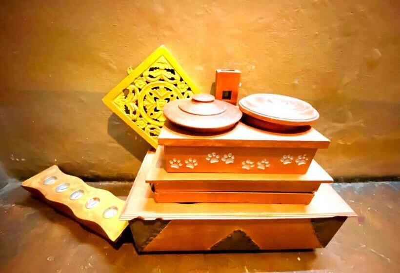 اتاق خانوادگی, Stay Inn Heritage