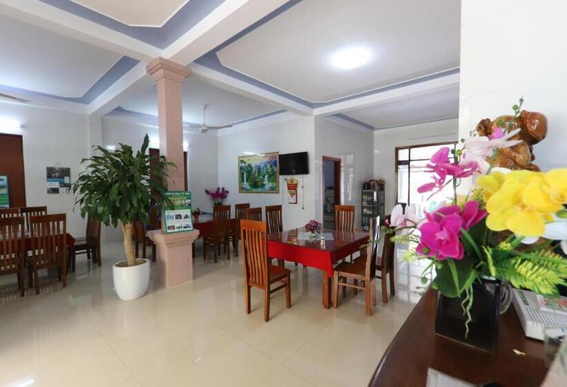 اتاق استاندارد با چشمانداز, Son Doong Riverside