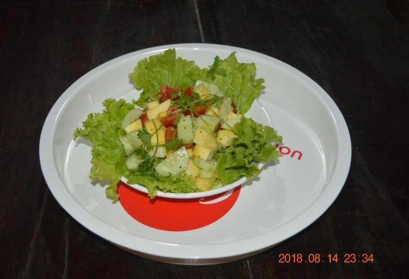 Deluxe room with river view, Son Doong Riverside