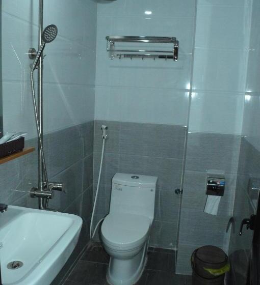 Deluxe room with river view, Son Doong Riverside