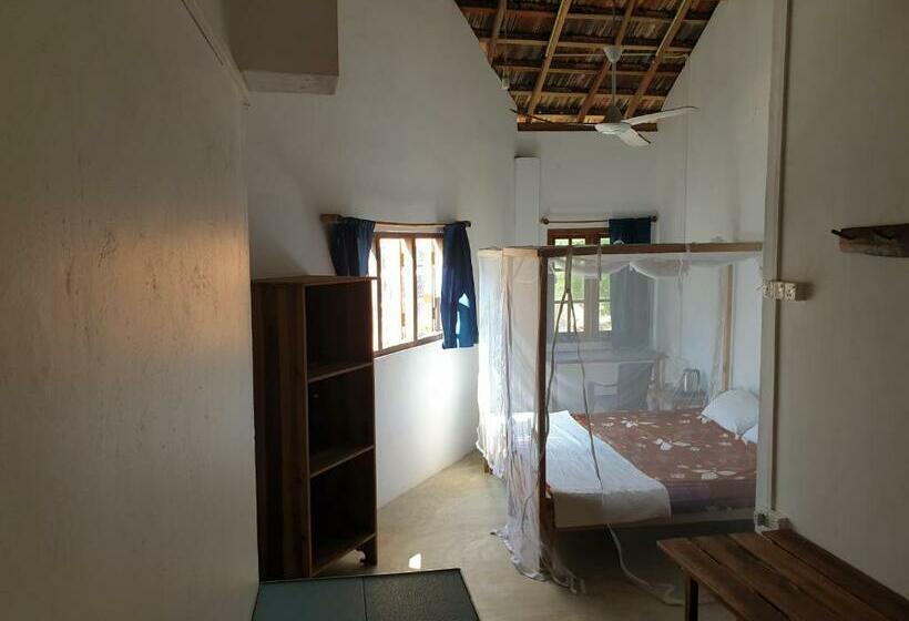 اتاق اکونومی, Surfpoint Sri Lanka Kite Village