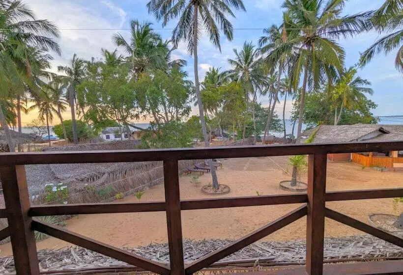 オーシャンビューデラックスルーム, Surfpoint Sri Lanka Kite Village