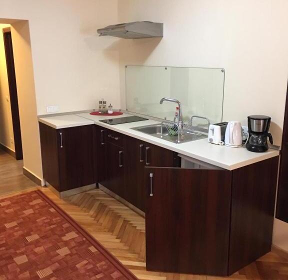 Семейный Номер Deluxe, Casa Mots