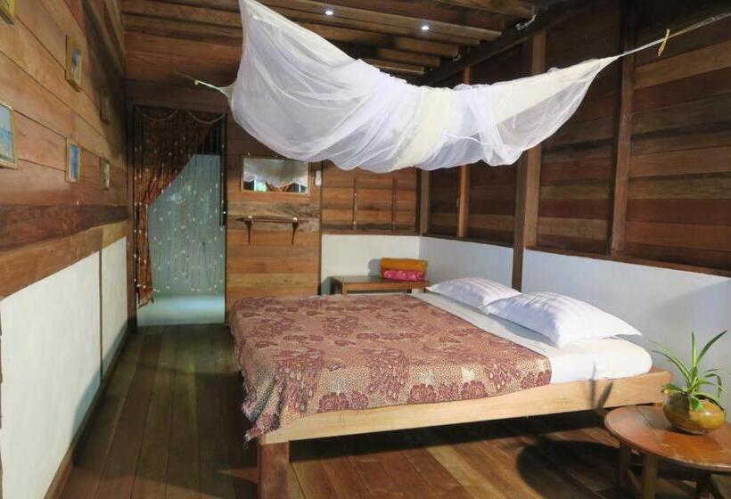 اتاق استاندارد با چشم‌انداز باغ, Kipling's Bay Guest House