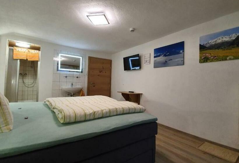 اتاق استاندارد با بالکن, Gasthof Pension Santeler