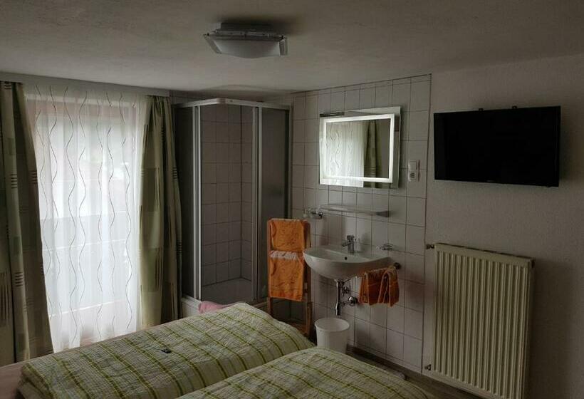 اتاق استاندارد با بالکن, Gasthof Pension Santeler