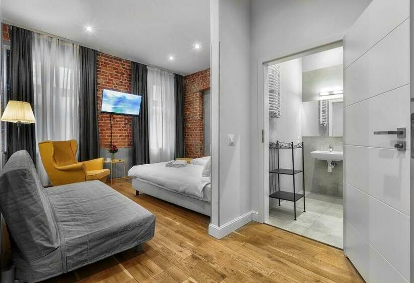 استودیوی استاندارد, Cinema Rooms   Piotrkowska